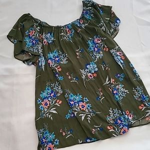 Floral print off shoulder top